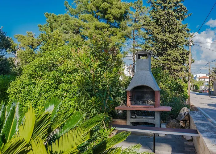 With Parking Space - 18519 Vir